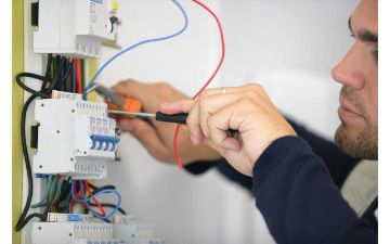 Electrical installation in Miami-Dade County 